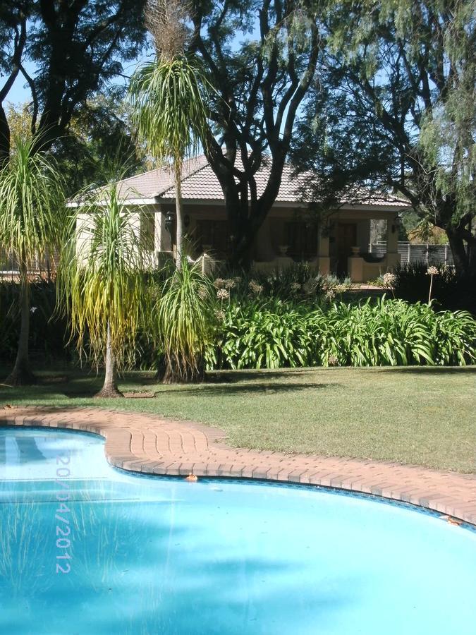 Farmhouse Lodge Newcastle Ngoại thất bức ảnh